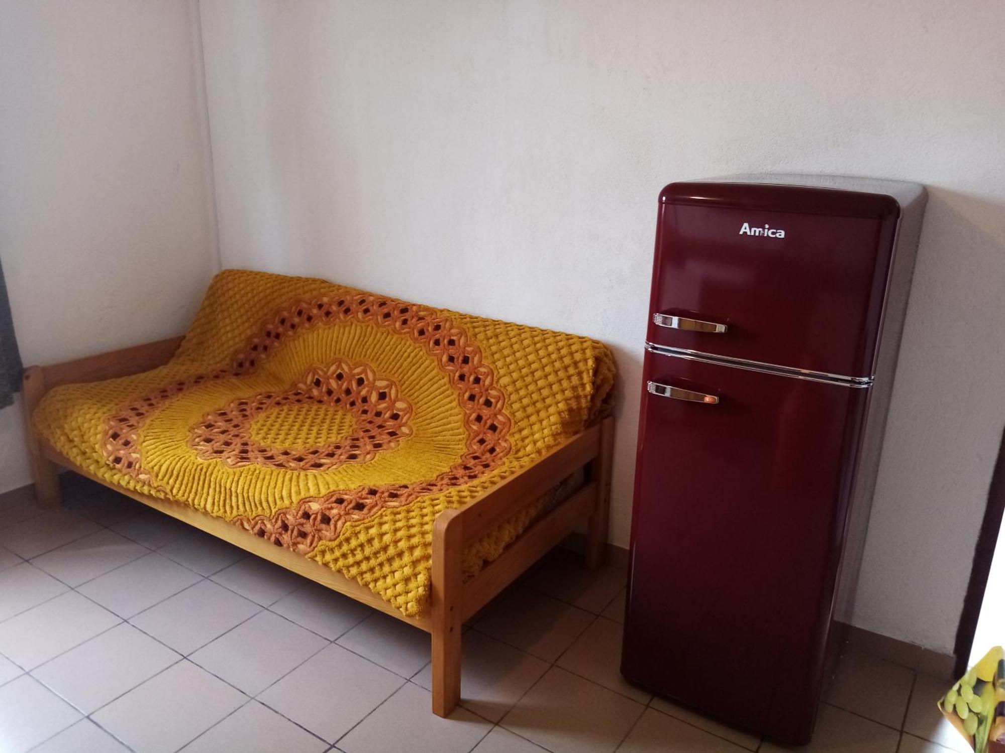 Seaside Terrace Apartments: Spacious Seaview with Free Amenities Sali Room photo